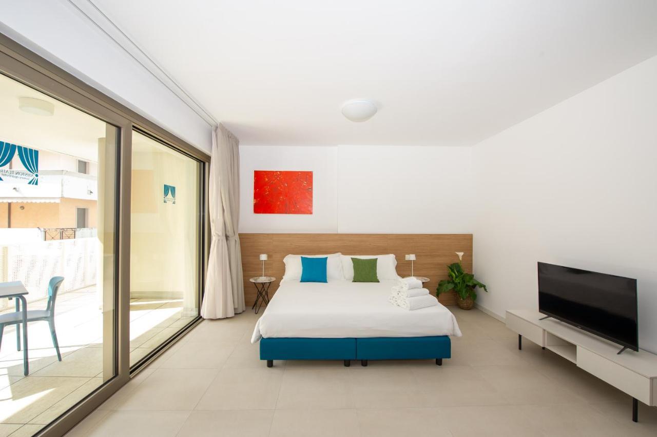Ariston Teatro Luxury Aparthotel 그라도 외부 사진